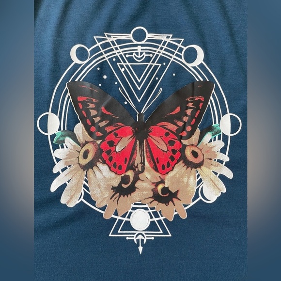 Blue Graphic Crop Top with Butterfly Design - Picture 3 of 3